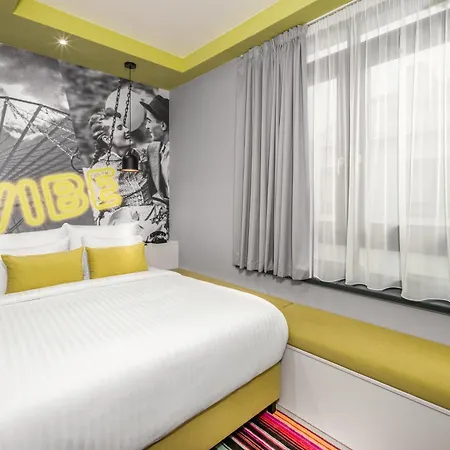 מלון Mamaison Vibe Downtown 4*