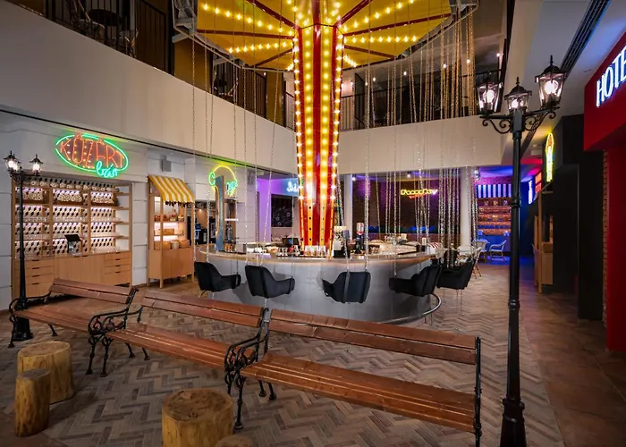 Mamaison Vibe Downtown Hotel