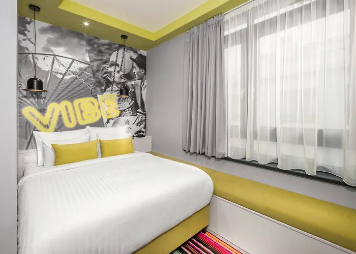 Hotel Mamaison Vibe Downtown 4*