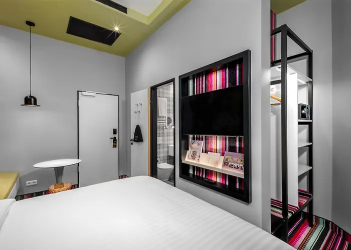 Mamaison Vibe Downtown Hotell