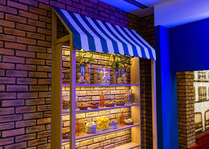Mamaison Vibe Downtown 4*