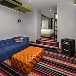 Mamaison Vibe Downtown 4*