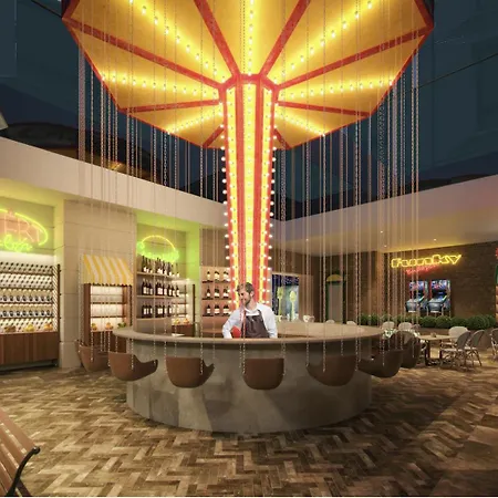 Mamaison Vibe Downtown Отель 4*